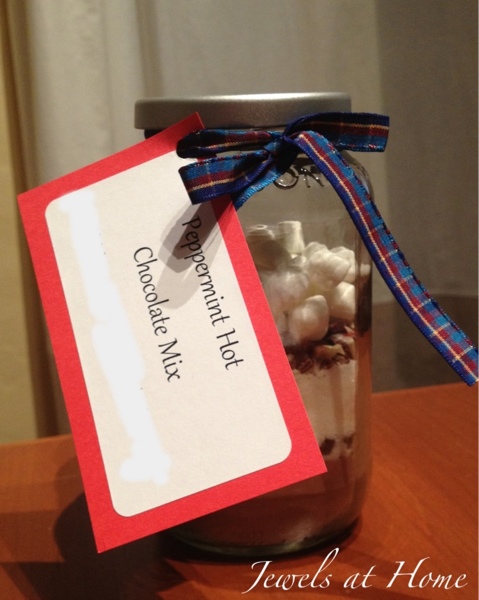 Beautiful and delicious recipes for hot chocolate mixes in a jar. They make great gifts! {Jewels at Home} Beautiful and delicious recipes for hot chocolate mixes in a jar. They make great gifts! {Jewels at Home}