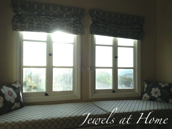 Dreamy daybed window seat.  Assemble this from packaged benches and mattresses.  Today, instructions for sewing an cushion cover to make a daybed out of a crib mattress | Jewels at Home