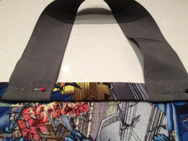 Quick tote bag pattern - perfect for Halloween and beyond | Jewels at Home