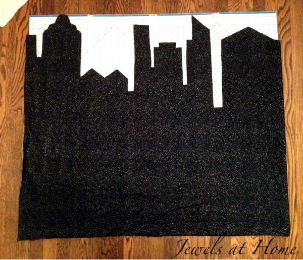 Superhero birthday party with tons of DIY ideas for your little one | Jewels at Home