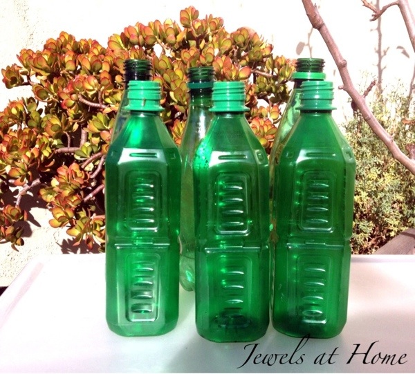 Superhero birthday party with tons of DIY ideas for your little one | Jewels at Home