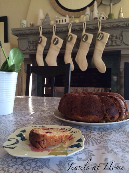 Modern fruitcake recipe: Cranberry white chocolate cake | Jewels at Home