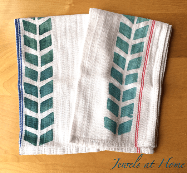 DIY Hand-Stamped Tea Towels | Jewels at Home